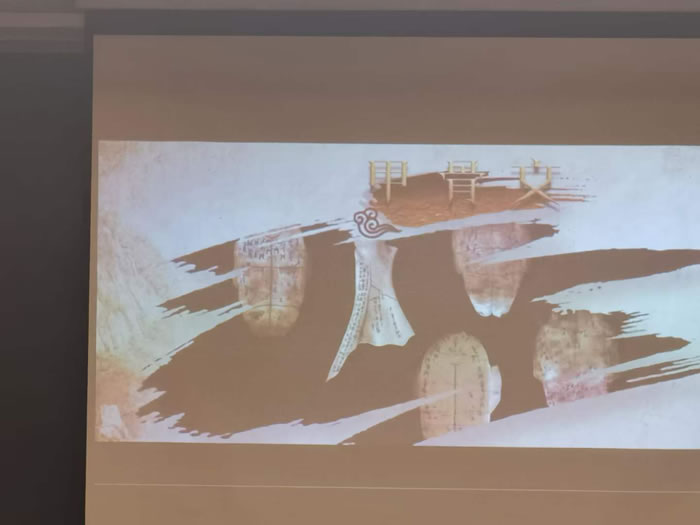 綿陽(yáng)中旅行假日旅行社舉行胡楊林、南疆專(zhuān)列推薦會(huì )