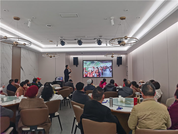 綿陽(yáng)中旅假日旅行社舉行2025年哀勞山自駕發(fā)布會(huì )